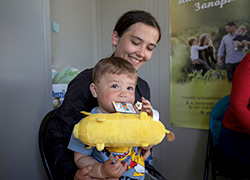 ウクライナ危機下で、約300万人の子どもと家族に保護サービスを提供しました。